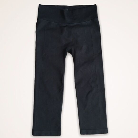 Yummie by Heather Thomson Pants - Yummie by Heather Thomson Capri Sliming Legging